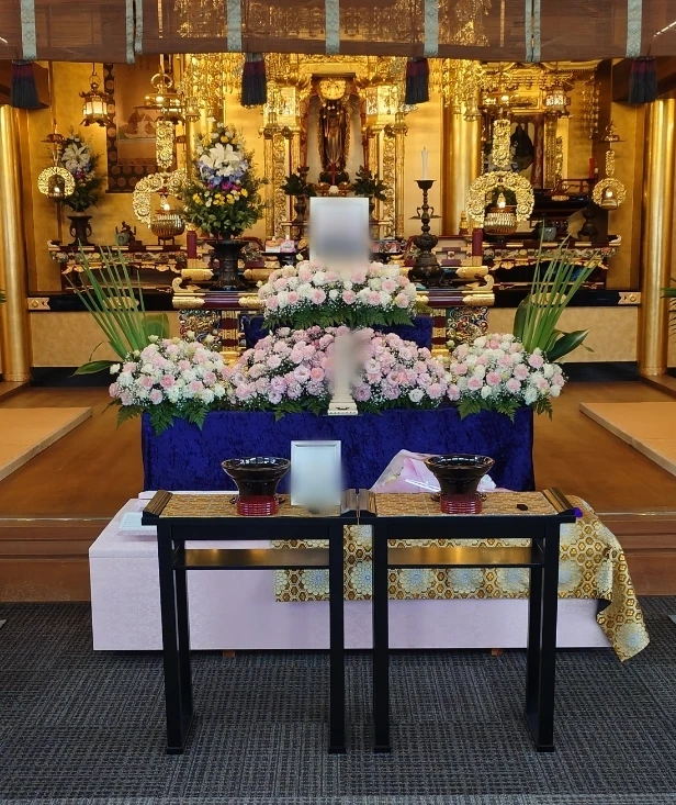 岐阜のお寺で厳かな家族葬を、愛する人との別れを大切にするお手伝い
