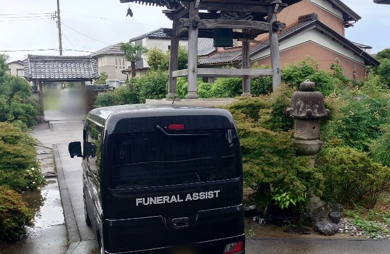 岐阜市の安心料金で提供する直葬専門のフューネラルアシスト
