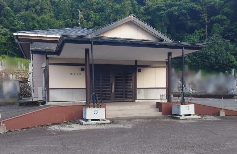 穏やかなお別れを。家族葬はここで。