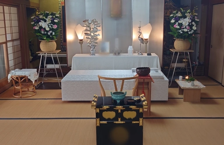 岐阜市で思い出に残る最期を、少人数直葬プラン(安く低価格で)でお手伝い。